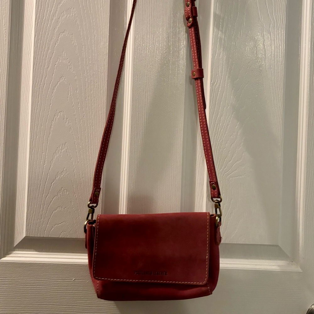 Portland Leather Goods Metro Crossbody